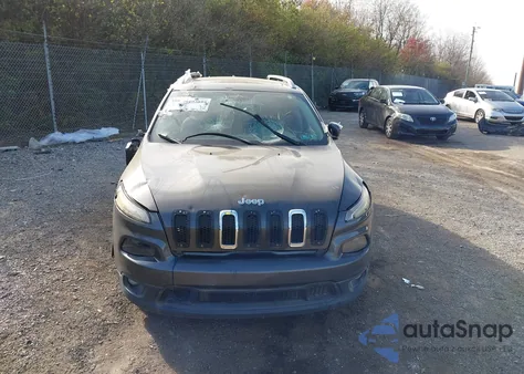 2015 Jeep Cherokee Latitude из США, поврежденный, VIN 1C4PJMCS9FW551307